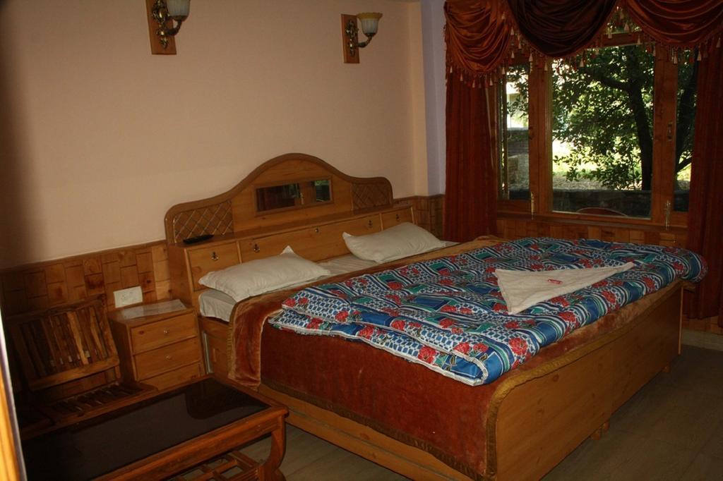 Suraj Cottage Manali Kamer foto