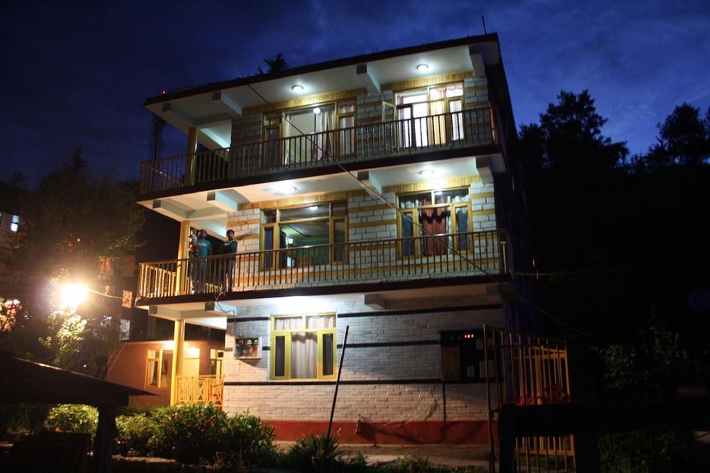 Suraj Cottage Manali Buitenkant foto