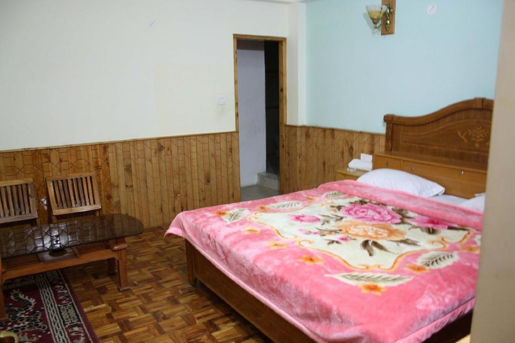 Suraj Cottage Manali Kamer foto
