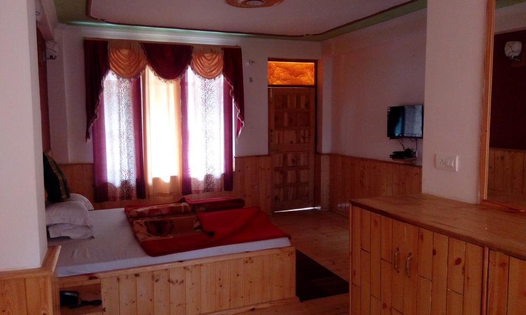 Suraj Cottage Manali Buitenkant foto