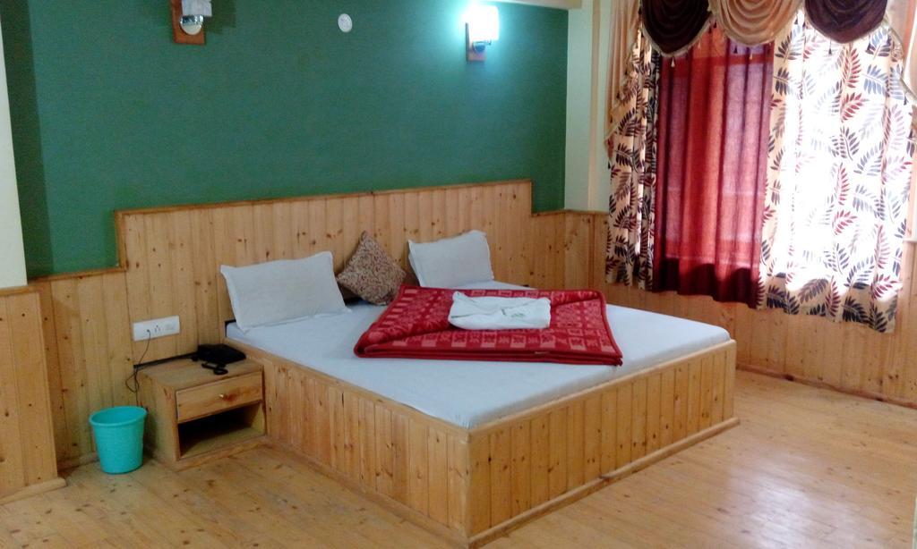 Suraj Cottage Manali Buitenkant foto
